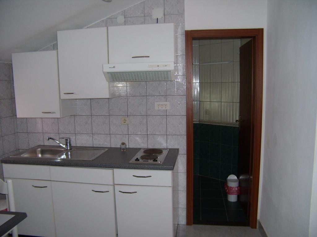 Apartment Zelencic Kali Chambre photo