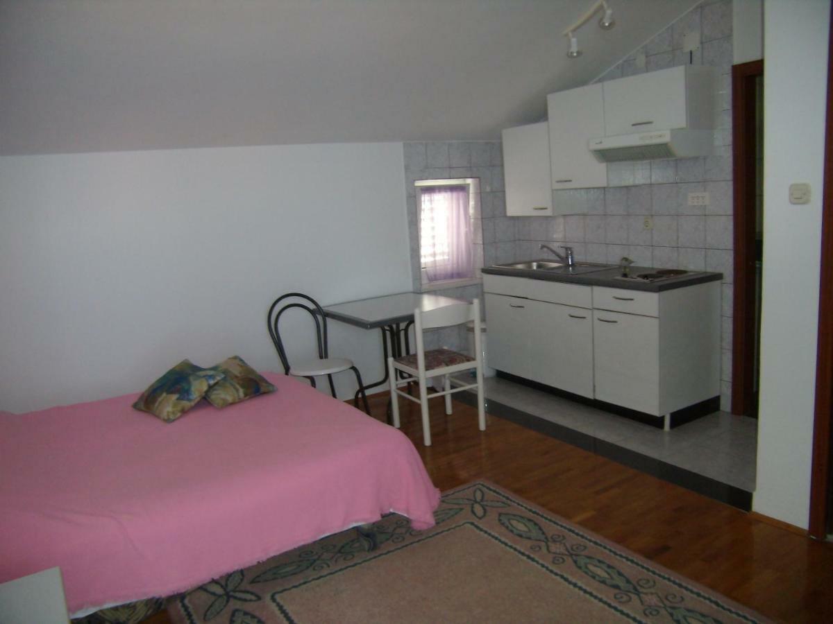 Apartment Zelencic Kali Extérieur photo